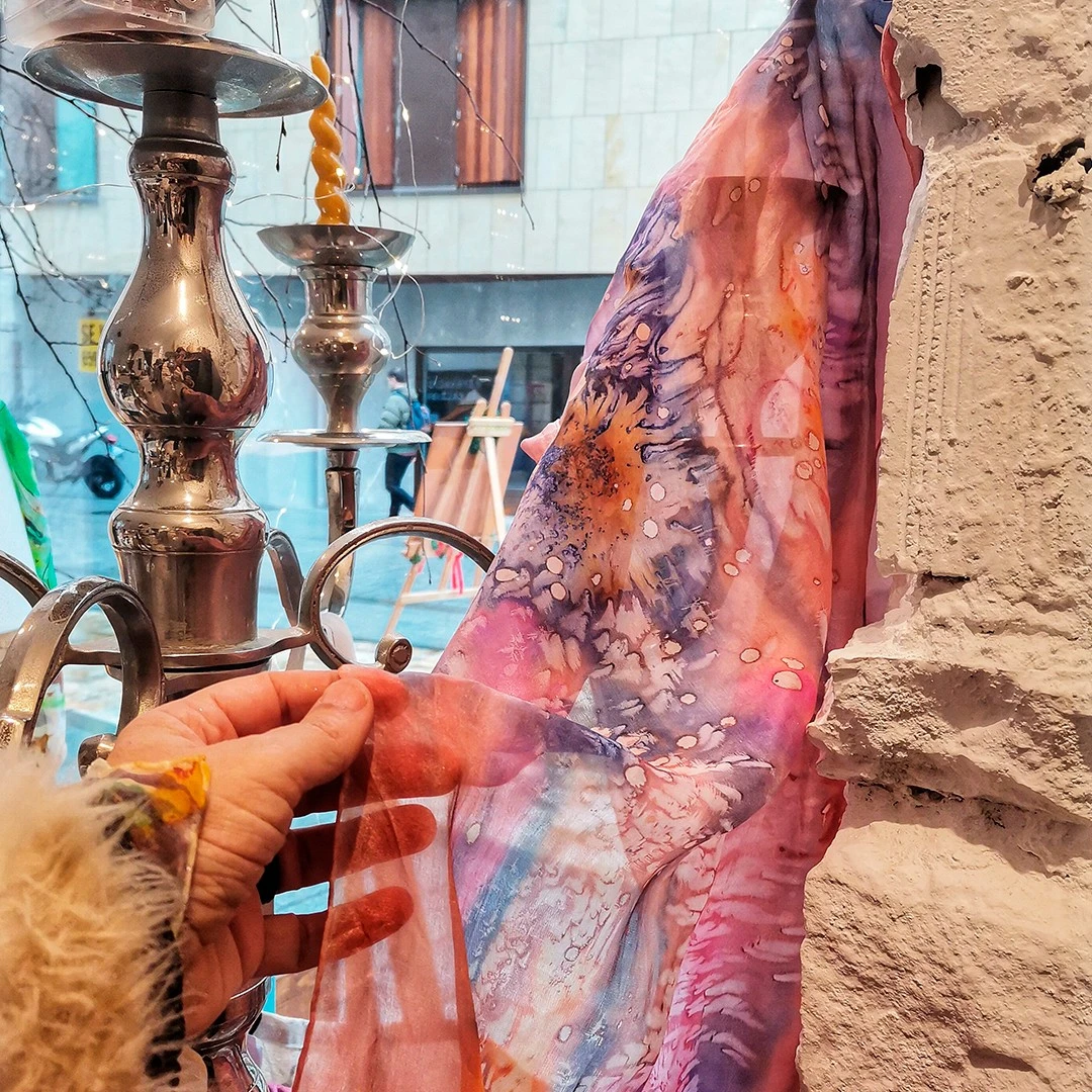 Pañuelos pintados a mano